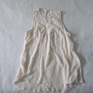 Xhilaration lace tank
